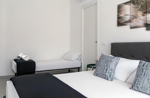 Ciampino House | Luciano Ciampino Apartments