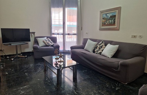 Nervi Apartment | Luna apartment with free parking.
