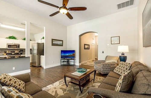 Highlands Reserve Villa | Luxurious Executive Pool Home in Highland Reserve Golf Community near Disney