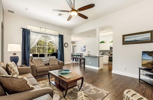 Highlands Reserve Villa | Luxurious Executive Pool Home in Highland Reserve Golf Community near Disney