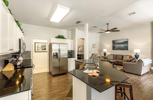 Highlands Reserve Villa | Luxurious Executive Pool Home in Highland Reserve Golf Community near Disney