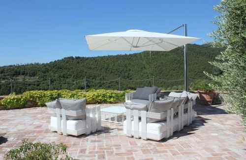 Spedalicchio Villa | Luxurious villa on Tuscan/Umbria Border that sleeps up to 28