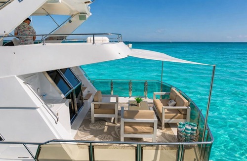 Key West Boat Rental | Luxury 2 stateroom Yacht FREE TIME