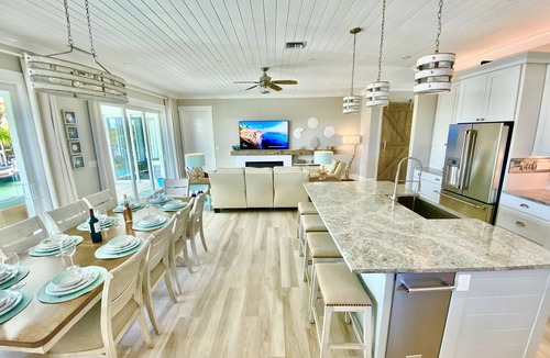 Key Colony Beach House | Luxury home/private pool! Wifi, High end kitchen! 4 King beds!
