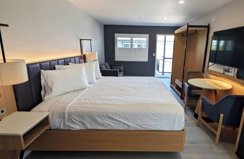 Norwalk Hotel | Luxury Inn