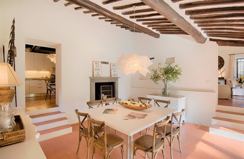 Castellina in Chianti Villa | Luxury Villa in Chianti with Winery up to 4 Guests