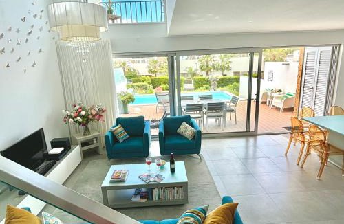 Correeira Villa | Luxury villa & private heatable pool in Albufeira