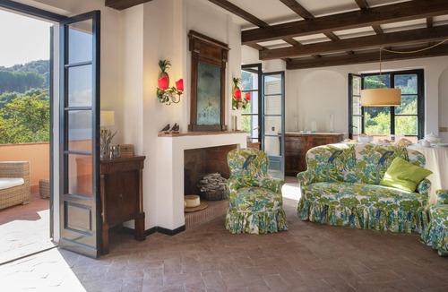 Bagno-Sprizze Villa | Luxury villa with pool