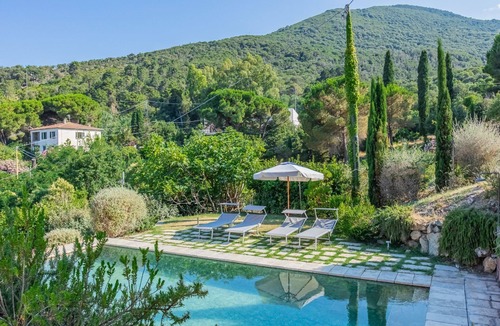 Bagno-Sprizze Villa | Luxury villa with pool