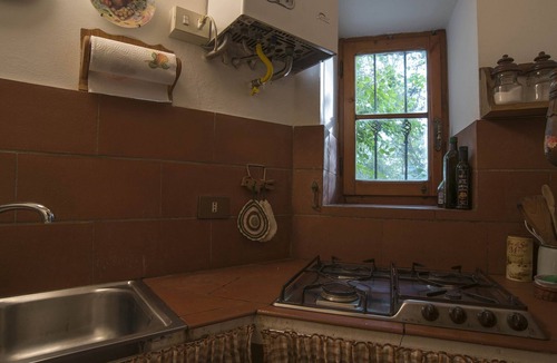Proceno Apartment | Magie im Schloss, Unterkunft mit Schwimmbad' by Interhome