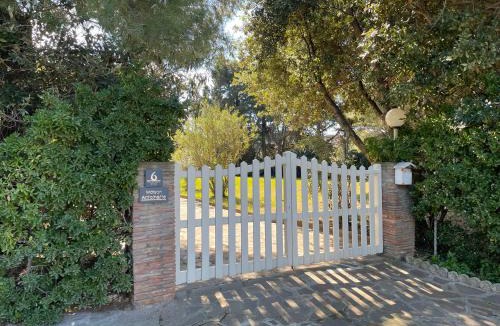 San Vincenzo Villa | Maison Antoinette