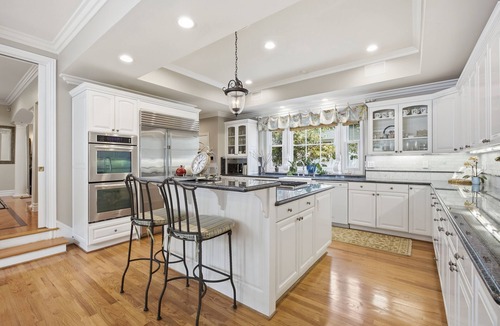 Tree Section House | Manhattan Beach Tree Section and Sand Dune Luxury Estate
