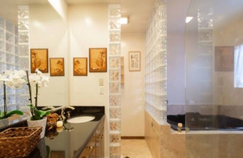 Mar Vista House | Mar Vista Suite of Private Entry,Patio & Spa Bath