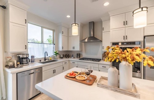 San Juan Capistrano House | Marbella Lane - Elegant 5BR Home Rancho Mission
