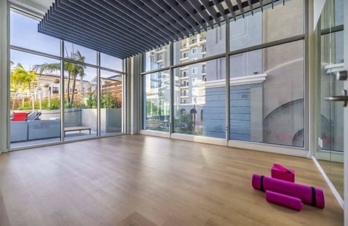 Waterfront Apartment | @ Marbella Lane - Grand 2BR w/Beach & Ocean Views