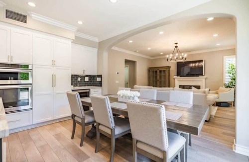 Woodbury House | @ Marbella Lane - Modern and Sophisticated Home