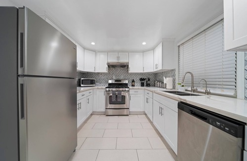 West Covina Cottage | Marbella Lane - Serene & Spacious 3BR Haven