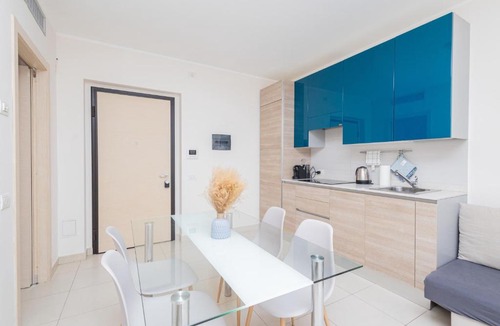 Pavia Apartment | Marelli 28 - 10 minuti a piedi da San Matteo, Cnao e Stazione