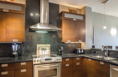 Rock Harbor House | Mariners Club # 314 3 Bed 2.5 Bath Key Largo Beachfront Luxury Ocean views and 3 bedroom 2.5 bath condo