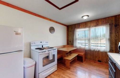 Red Feather Lakes Cabin | Marr's Mountain Cabins - Cabin 4