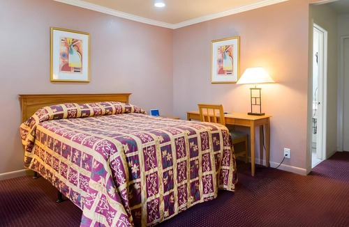 Lynwood Hotel | Mission Motel Lynwood