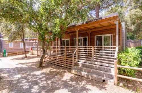 Le Rocchette House | Mobilhome im Ferienpark mit grosser Poolanlage
