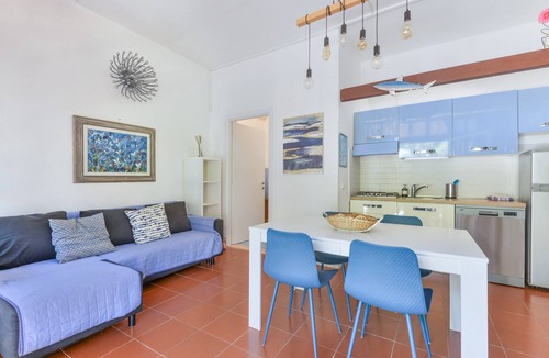 Lacona Apartment | Modern apartment with garden, air conditioning and Wi-Fi