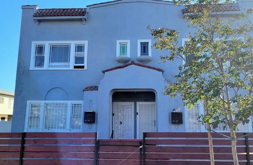Park Mesa Heights Apartment | Modern 2 bed 2 bath Paradise - Mins. from LAX & SOFI