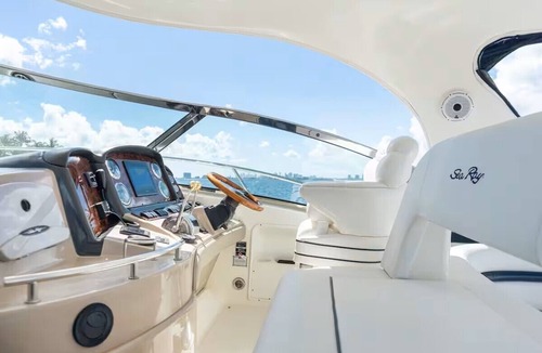 Key West Boat Rental | Modern 46' Yacht "Grand Admiral" 2BR + Salon Bed and 2Bath ~ Key West