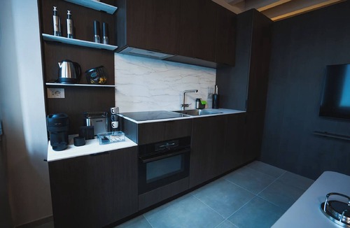 Oltretorrente Apartment | Modern apartment in downtown Parma, WiFi and comfort
