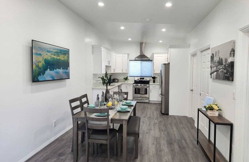 Los Angeles Apartment | Modern Furnished ADU Near Metro LA – Mid‑Term Ready