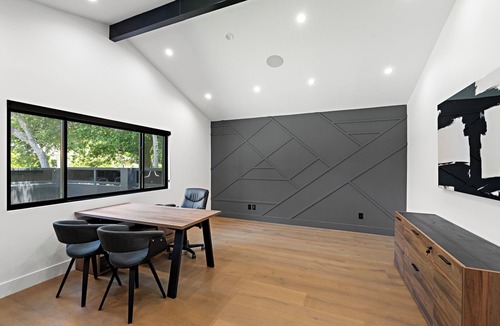 Valley Glen Villa | Modern Gateaway In Los Angeles