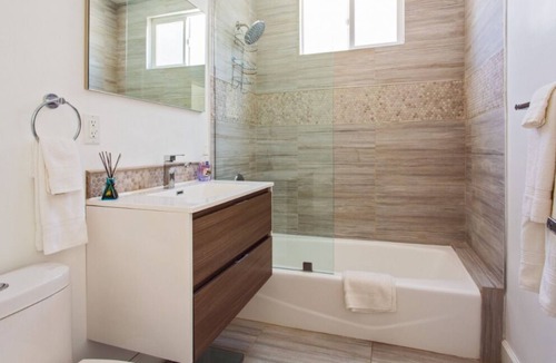 Larchmont Apartment | Modern Hollywood Dream Apartment Larchmont Village