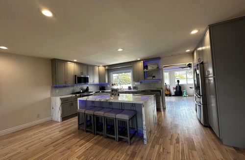 Harbor House | Modern Home & Gameroom! Near Airport Beach Aquarium & Disneyland!