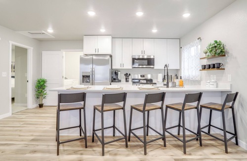 Galeton House | Modern & Pet-Friendly! Northern Colorado Retreat