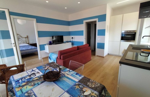 Pomonte Apartment | Modern seaview apartment with 2 bathrooms and beaches just steps away