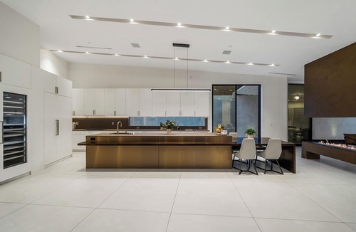 Hollywood Dell Villa | MODERN VILLA 5 BEDROOM 5 BATH
