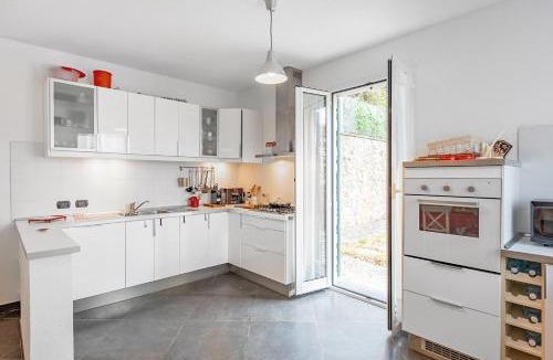 Moneglia Villa | Moneglia Villa in A Quiet Place - Happy Rentals