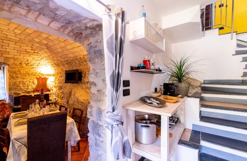 Bordighera Apartment | Monet House surrounded by nature and the sea