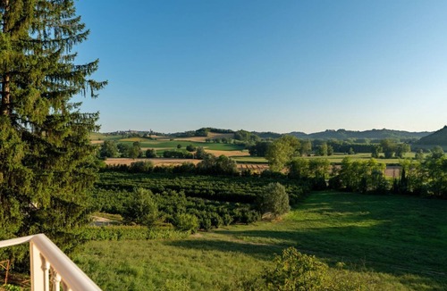 Montiglio Monferrato Apartment | [Monferrato Charme] Unesco Area Jacuzzi