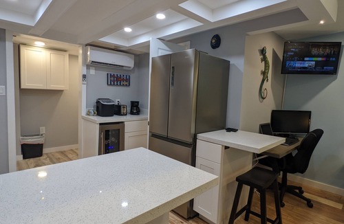 Uptown - Upper Duval Apartment | Moongate, a Stylish Studio Retreat near Duval, Pet-Friendly, Gated and Private