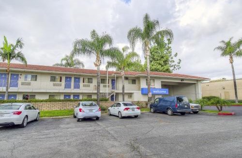 Chino Hotel | Motel 6 Chino, CA - Los Angeles Ontario