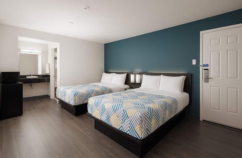 Westminster Hotel | Motel 6 Westminster, CA - North