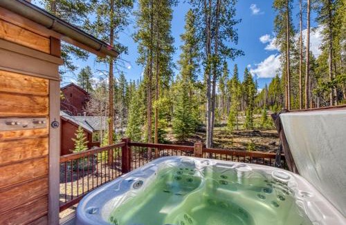 Warrior's Mark West House | Mountain Dream