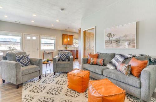 Pueblo House | Mountain-View Hideaway w/Patio in Pueblo!