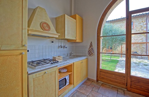 Simignano Apartment | Mulignone 3 - Apartment with pool