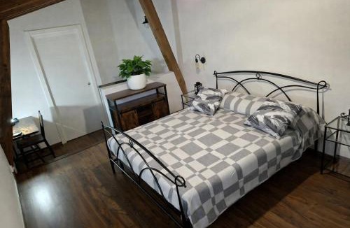 Comunanza Apartment | Nazem Holiday