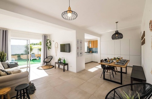 Sagres Villa | New Build Spacious Modern Villa In quite area of Sagres.