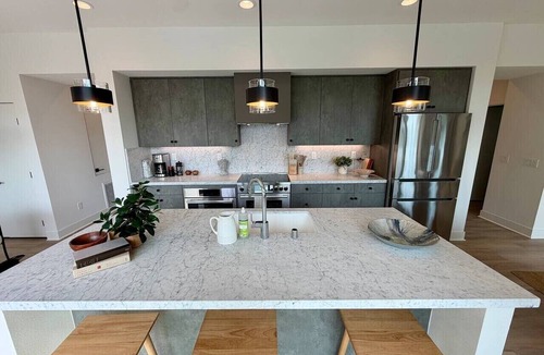 Elysian Heights Villa | NEW! Echo Park Rooftop Retreat, Designer Interiors