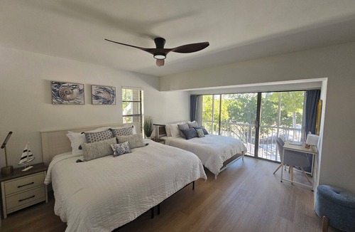 Key Largo House | NEW ! Lagoon-front townhouse with Marina! Day Dreams Key Largo.